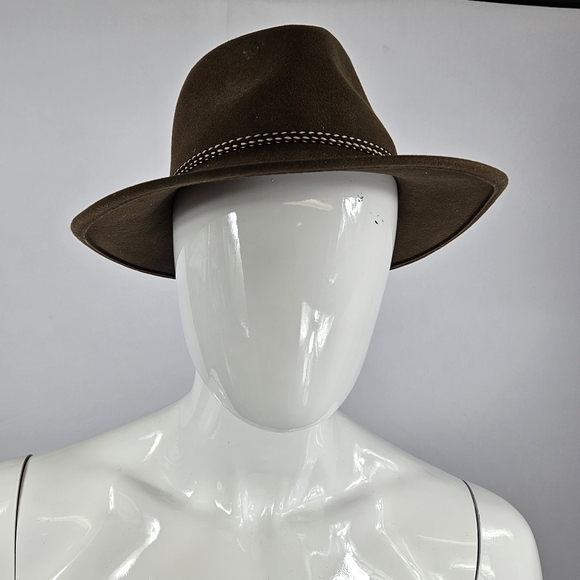 Wool fedora with feather size small - Picture 3 of 16